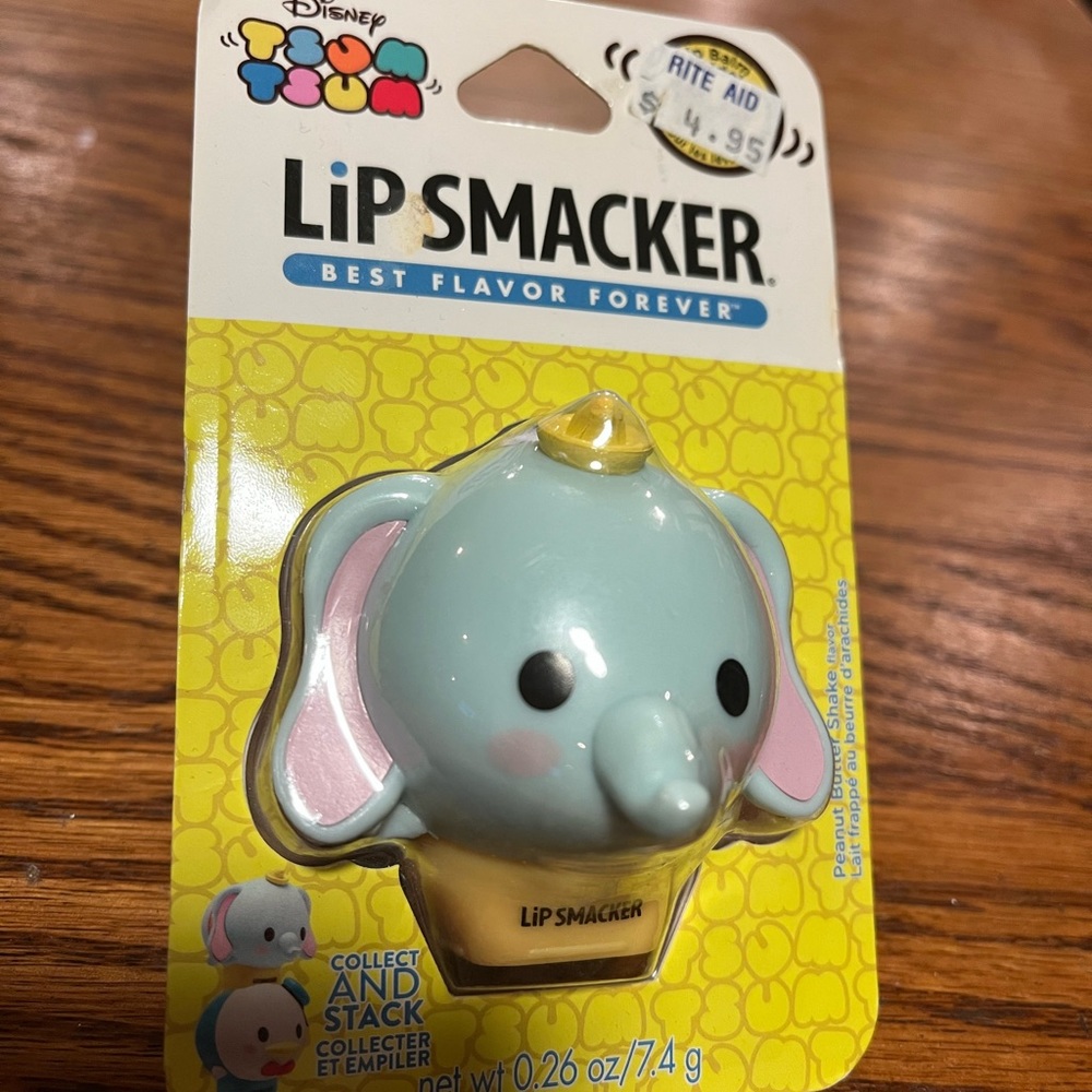 Lip Smacker Disney Tsum Tsum Dumbo Lip Balm Peanut Butter Shake flavor NEW